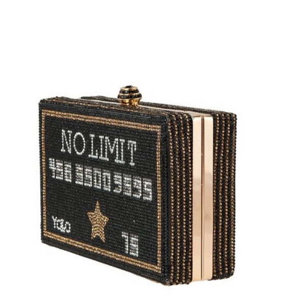 BLACK CARD! - Picture 2 of 5